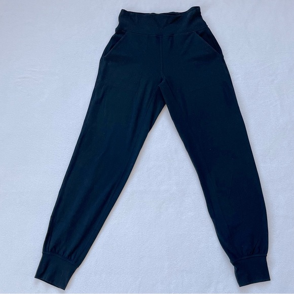 lululemon Align™ High-Rise Jogger, Black, Full Length, Size 4 - Picture 5 of 10